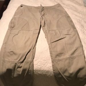 Men’s Kuhl khaki pants 32x32